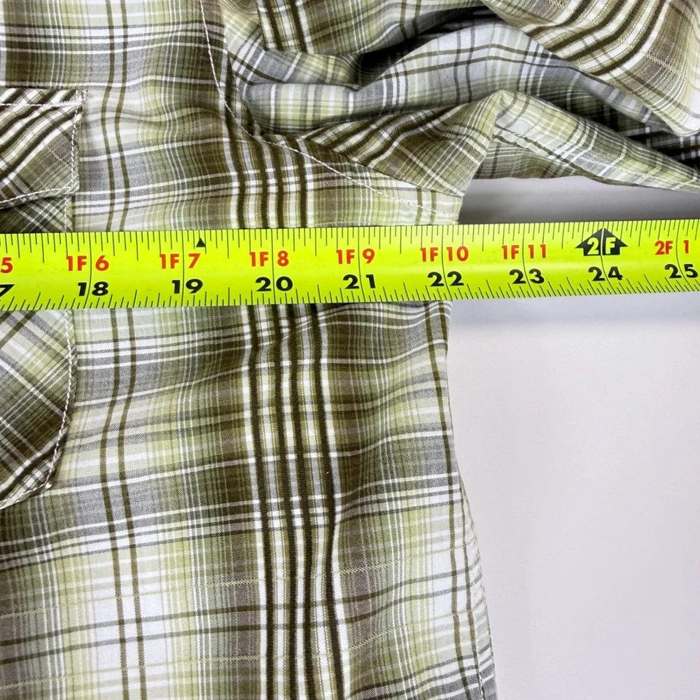 Banana Republic Western Shirt Mens Large Olive Green Plaid Pearl Snap Slim Fit
